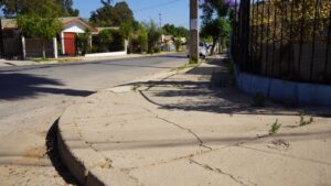 Calle Valentín Letelier contará con nuevas veredas que facilitarán el acceso al Hospital de Peñablanca  