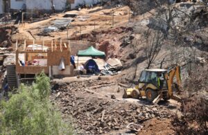 Bienes Nacionales anuncia comienzo de reposición de títulos de dominio en campamento Manuel Bustos de Viña del Mar