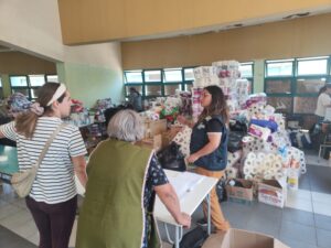 Municipio Abierto de Quilpué organiza la llegada y distribución de las donaciones para damnificados por mega incendio