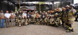 Bomberos de Villa Alemana recibe 50 mangueras donadas por Estados Unidos para combatir incendios