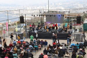 ”Cerros de cueca” vuelve a los cerros porteños con variada programación musical
