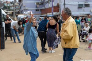 “Cerros de cueca” hizo bailar a porteños y porteñas durante el fin de semana en Valparaíso