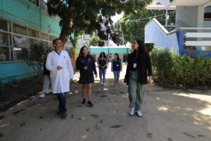 Seremis de Salud y de Educación verifican condiciones sanitarias de establecimientos utilizados durante la emergencia