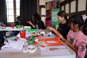 Gran participación en el cierre de laboratorios del Encuentro Artístico Regional de Niñez y Juventud en la Casa Estación de Quintero