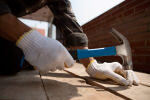 Los peligros de la autoconstrucción: experto entrega recomendaciones de seguridad