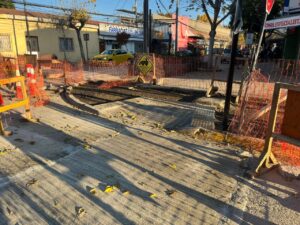 MÁS SEGURIDAD VIAL PARA CASABLANCA: COMIENZAN OBRAS DEL PRIMER CRUCE SEMAFORIZADO DE LA COMUNA