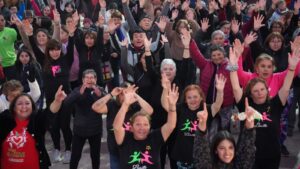 CIENTOS DE PERSONAS CELEBRARON EL DÍA DE LA MAMÁ EN VILLA ALEMANA