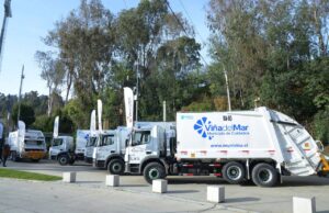 MUNICIPIO DE VIÑA DEL MAR CONCRETA LLEGADA DE 10 NUEVOS CAMIONES DE BASURA PARA MEJORAR SERVICIO DE LIMPIEZA EN LA CIUDAD