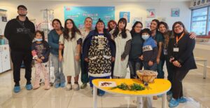  Lonco mapuche realizó clase de botánica a pacientes pediátricos y niños del club escolar del Hospital Dr. Gustavo Fricke