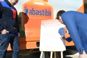 Hasta 6 mil pesos de descuento podrá tener la comunidad gracias a convenio firmado entre Municipio y Abastible