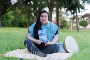 Poeta mapuche Roxana Miranda Rupailaf presentará «Sángrate agua» en La Furia del Libro