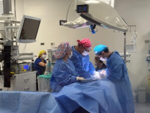 25 pacientes pediátricos fueron intervenidos en operativo quirúrgico del Servicio de Salud Viña del Mar Quillota Petorca, Hospital Biprovincial Quillota Petorca y la Corporación Renal Infantil MATER