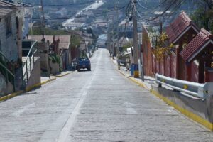 INAUGURAN ANHELADA REPOSICIÓN DE  PRINCIPAL CALLE DE CHORRILLOS EN VIÑA DEL MAR