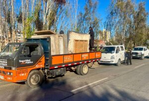INTENSOS OPERATIVOS MUNICIPALES HAN PERMITIDO RETIRO DE MÁS DE 8 MIL RUCOS, CARPAS Y ESTRUCTURAS DE LA VÍA PÚBLICA EN VIÑA DEL MAR