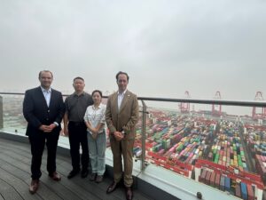 Puerto Valparaíso explora alternativas de innovación y nuevas tecnologías en puertos de China