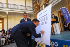 Santiago inaugura nuevo Centro Comunitario en Compañía en alianza con actores públicos y privados