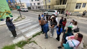 Jóvenes líderes de Valparaíso visitaron murales oceánicos y compartieron con autoridades, artistas y científicos